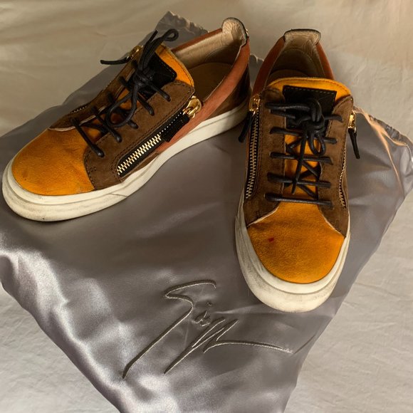 Giuseppe Zanotti Shoes - Giuseppe Zanotti Gold Sneakers